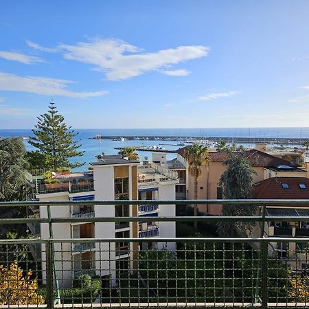 Apartament La Baia Nel Porto San Remo Zewnętrze zdjęcie