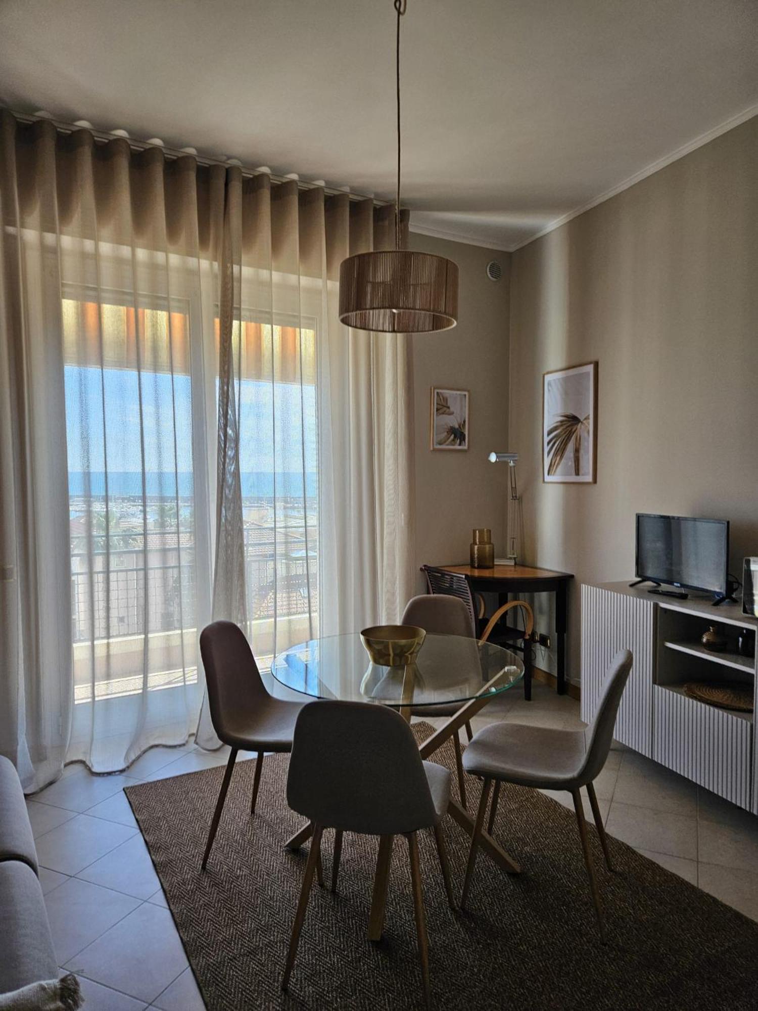 Apartament La Baia Nel Porto San Remo Zewnętrze zdjęcie